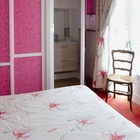 A L'Abri Des Vents Bed and Breakfast Saint-Jean-le-Thomas Eksteriør billede